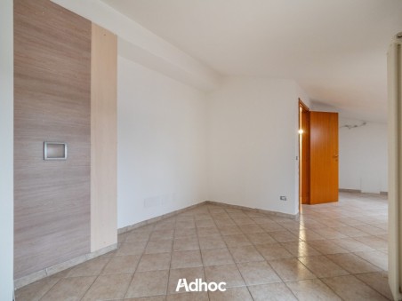 Piano 2 Mansardato - Stanza 1