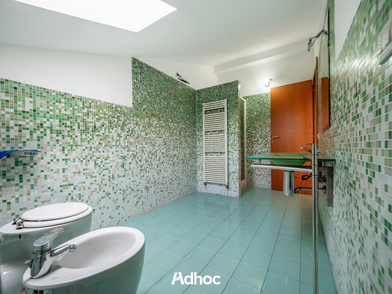 Piano 2 Mansardato - Bagno