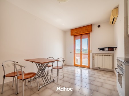Piano 1 - Soggiorno con cucina