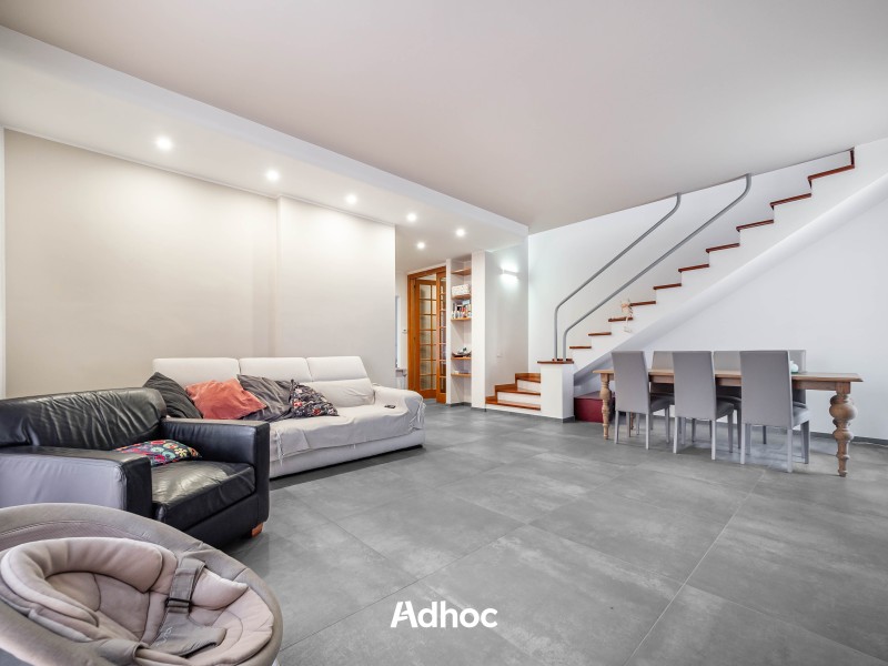 Duplex in villa bifamiliare