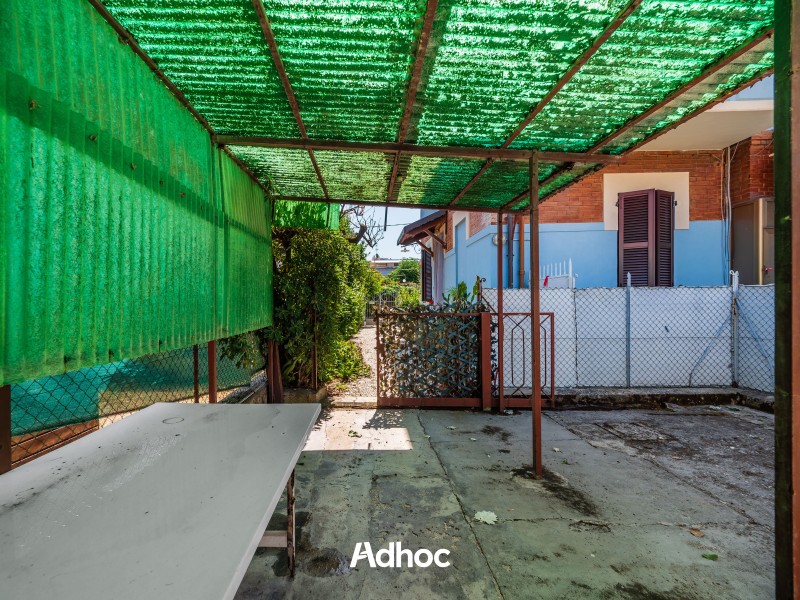 Primo terra - Scoperto privato