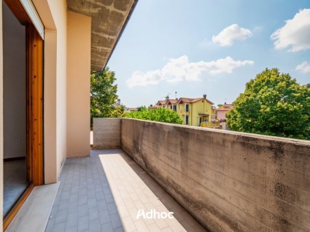 Primo Piano - Balcone