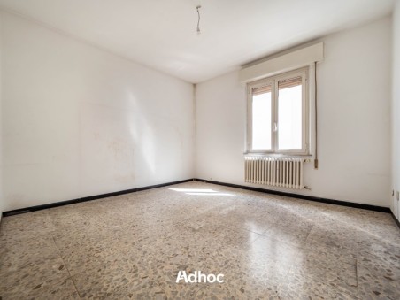 Piano primo - Camera matrimoniale