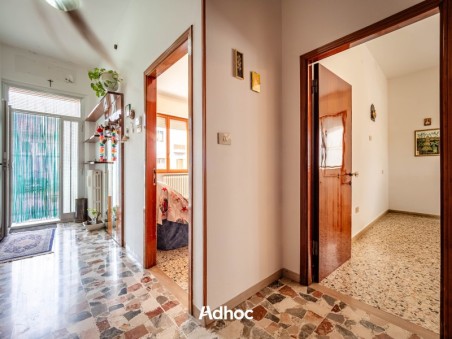 Piano rialzato - Ingresso